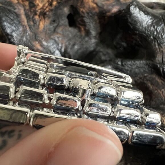 Vintage Signed Kramer of NY Blue Rhinestone Brooch Recessed Shadowbox Statement - Picture 15 of 16